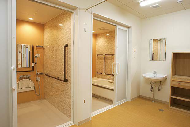 介護付き有料老人ホーム　寿寿 ー ことこと　一般浴室